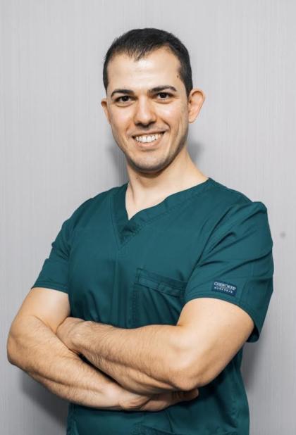 Dr. Ahmad Marouf - Fogorvos